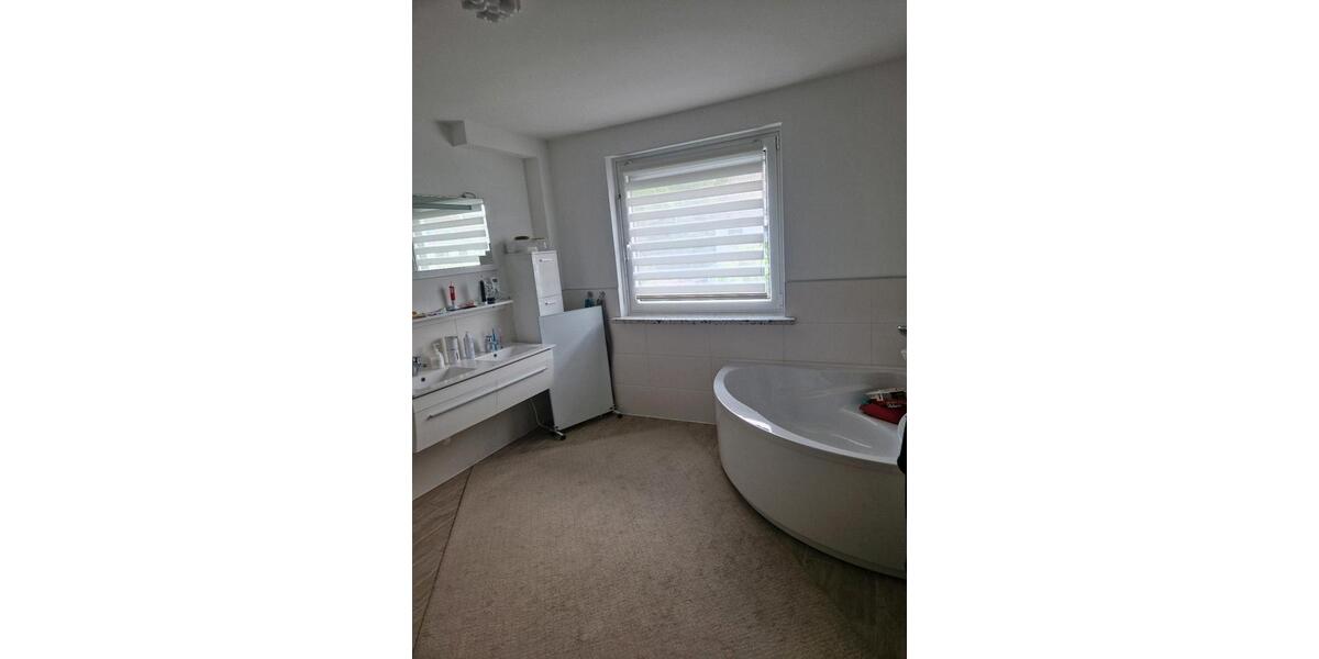 Reihenhaus Langenhagen Engelbostel - 7 Zimmer, 142 m&sup2;, 400.000&euro; | Angebot:26511130