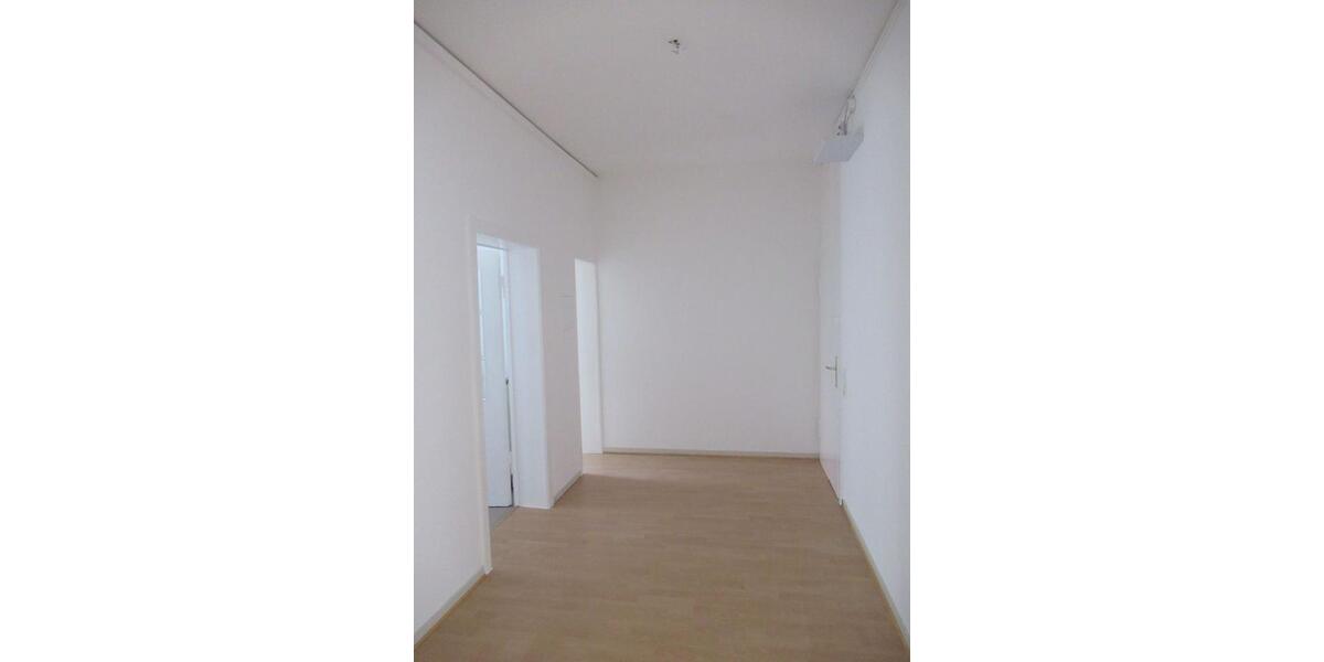 Erdgeschoßwohnung Hannover Vahrenwald-List - 4 Zimmer, 91 m&sup2;, 910&euro; | Angebot:25974419