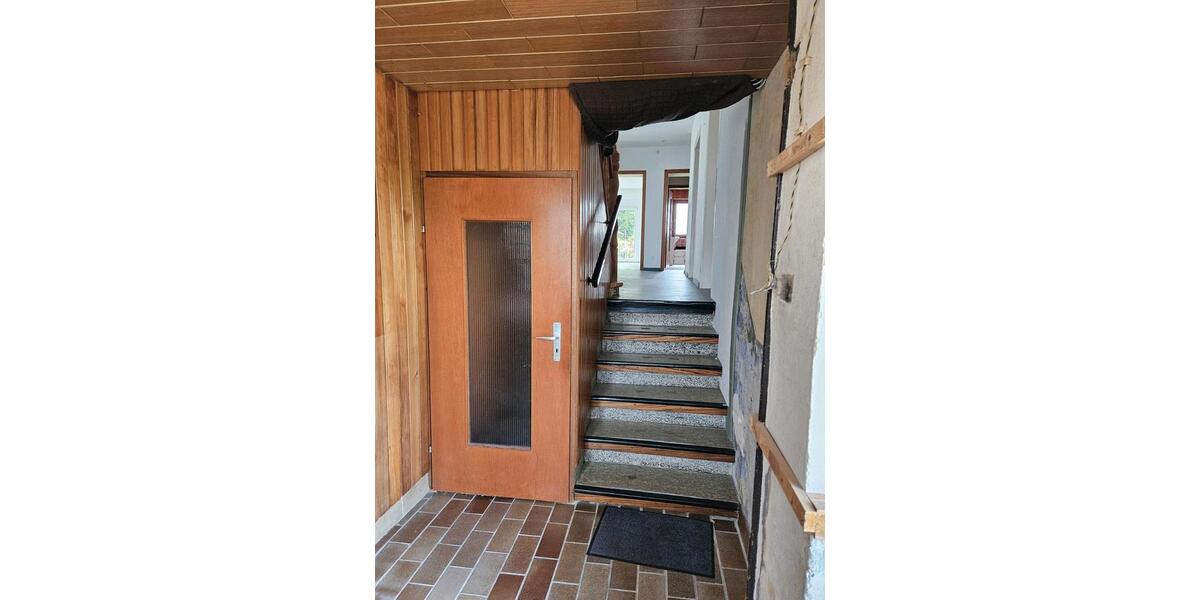 Einfamilienhaus Bad Münder am Deister - 7 Zimmer, 184 m&sup2;, 350.000&euro; | Angebot:27285452