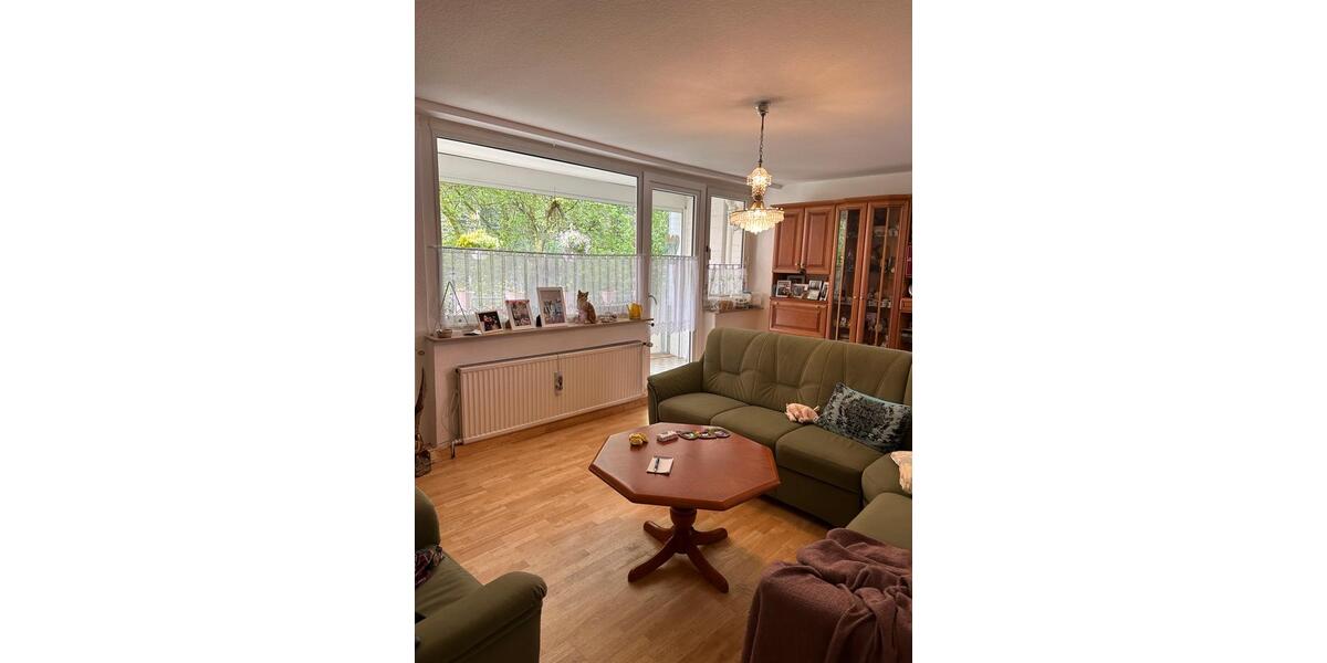 Erdgeschoßwohnung Hannover Döhren-Wülfel - 4 Zimmer, 90 m&sup2;, 1.400&euro; | Angebot:26412737