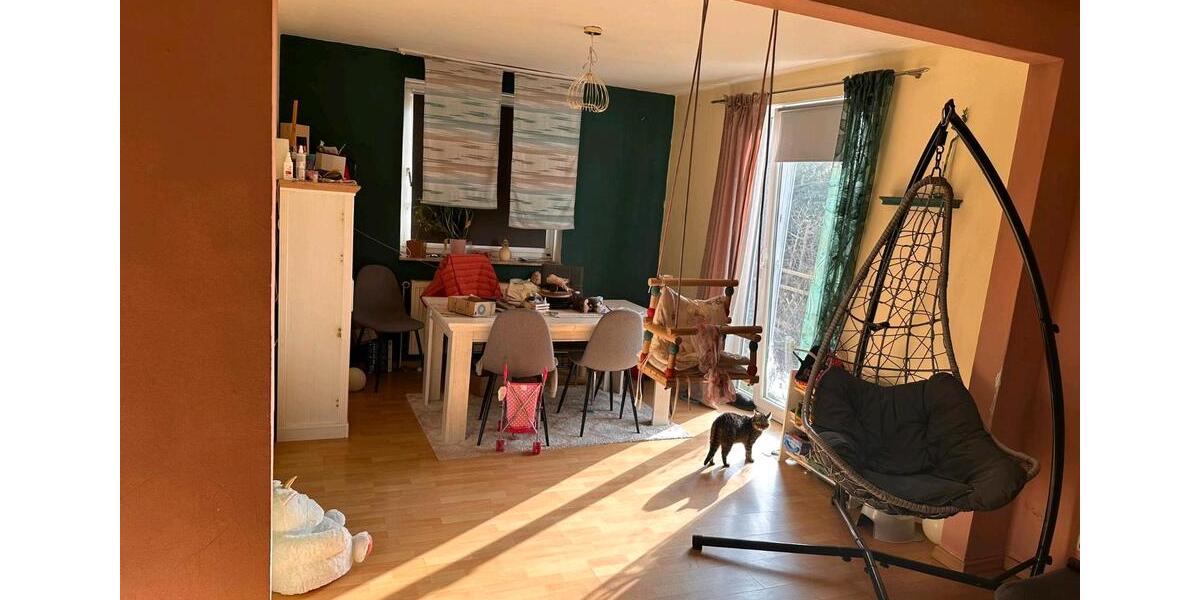 Erdgeschoßwohnung Sachsenhagen - 3 Zimmer, 80 m&sup2;, 700&euro; | Angebot:24869848