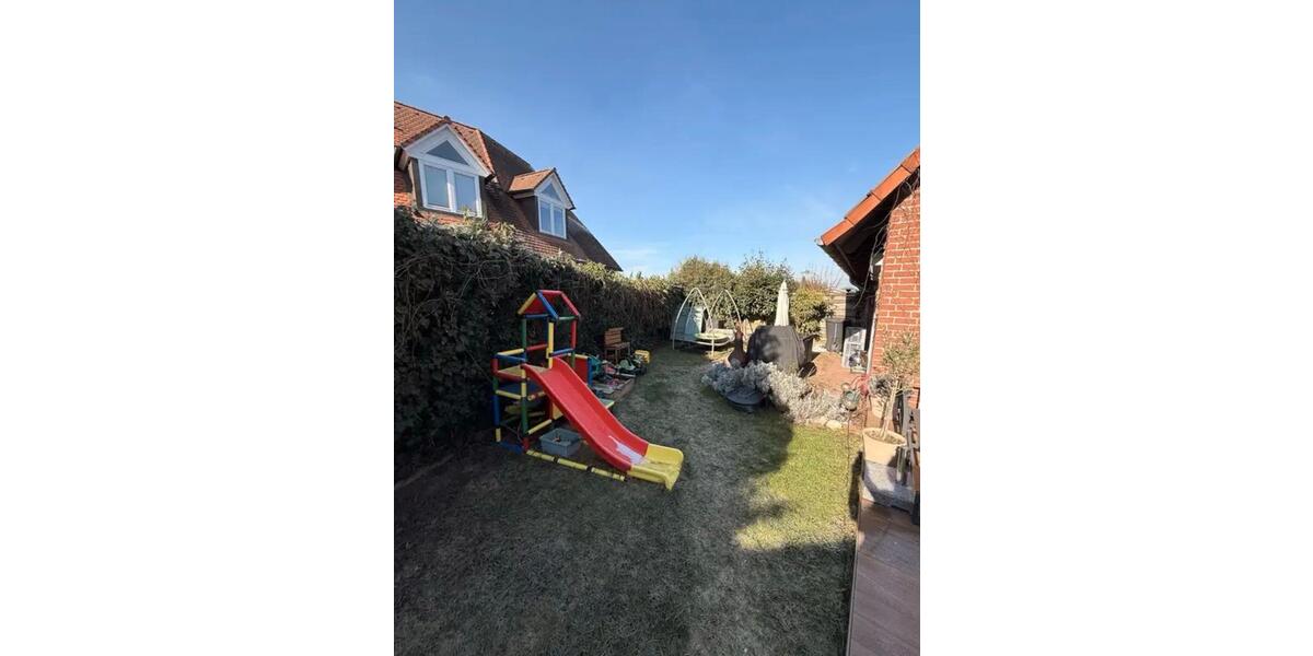 Reihenhaus Isernhagen - 5 Zimmer, 145 m&sup2;, 589.000&euro; | Angebot:25840952