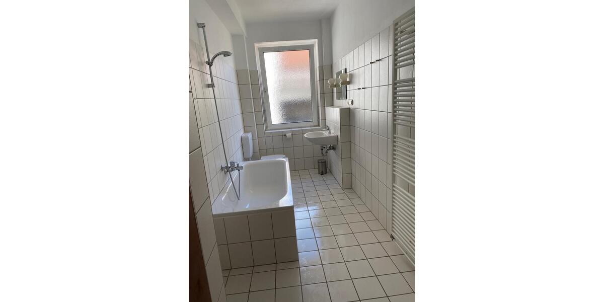 Etagenwohnung Stadthagen - 3 Zimmer, 93 m&sup2;, 730&euro; | Angebot:25944719