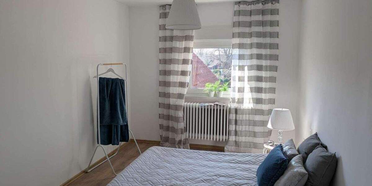 Mehrfamilienhaus, Wohnhaus Seelze Dedensen - 7 Zimmer, 227 m&sup2;, 498.000&euro; | Angebot:25770340