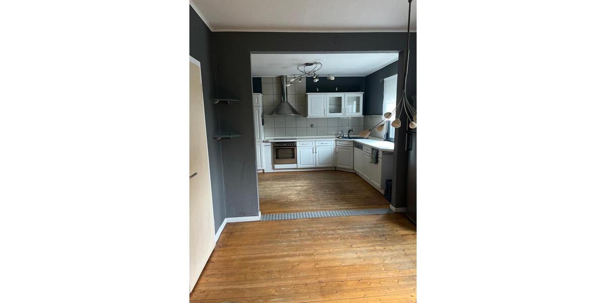 Einfamilienhaus Langenhagen Engelbostel - 7 Zimmer, 120 m&sup2;, 435.000&euro; | Angebot:27137891