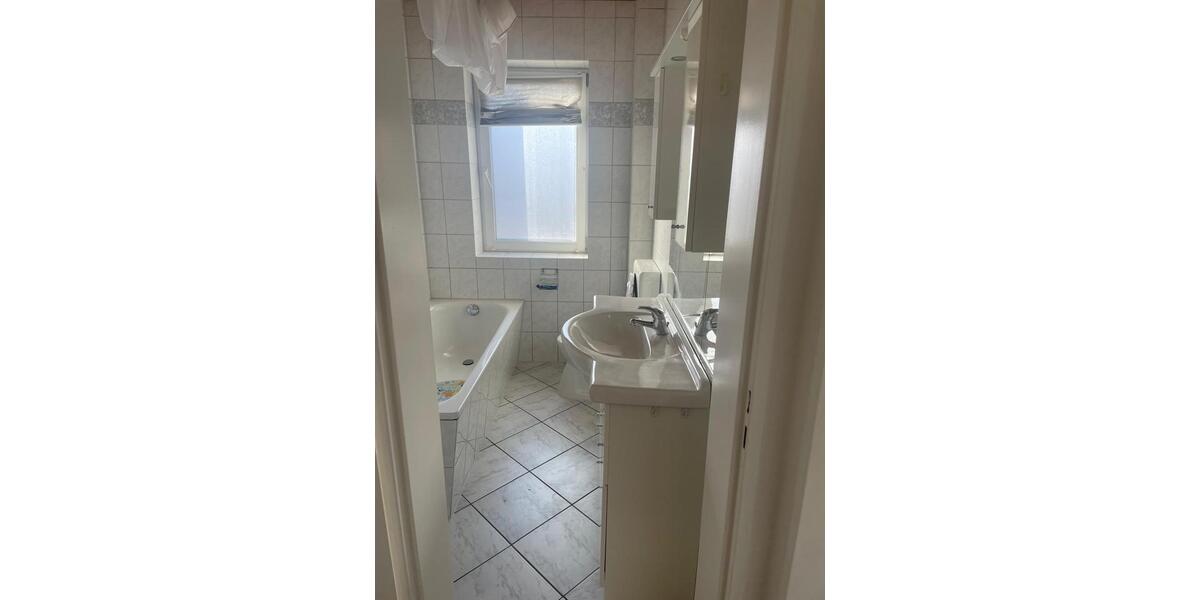 Erdgeschoßwohnung Springe - 3 Zimmer, 70 m&sup2;, 540&euro; | Angebot:25995449