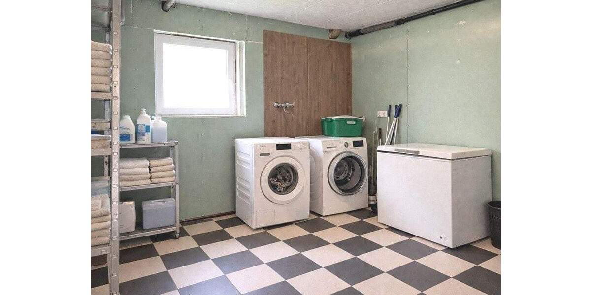 Einfamilienhaus Bad Münder Brullsen - 1 Zimmer, 283 m&sup2;, 220.000&euro; | Angebot:25686577