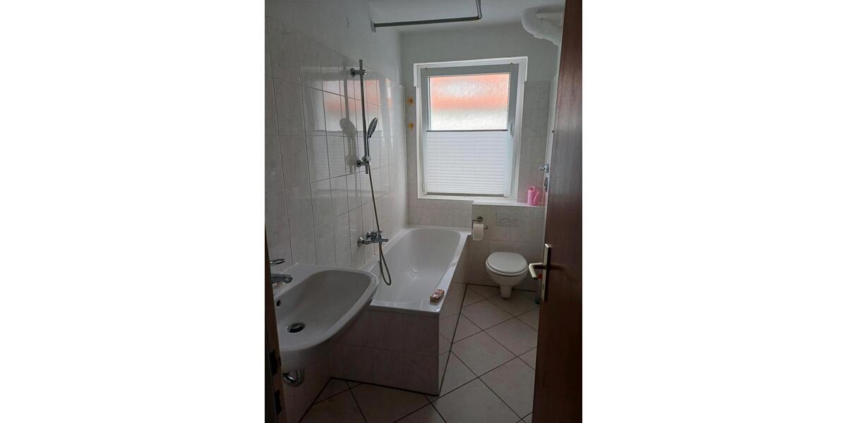 Hochparterre Hannover Herrenhausen-Stöcken - 2 Zimmer, 61 m&sup2;, 160.000&euro; | Angebot:26295577