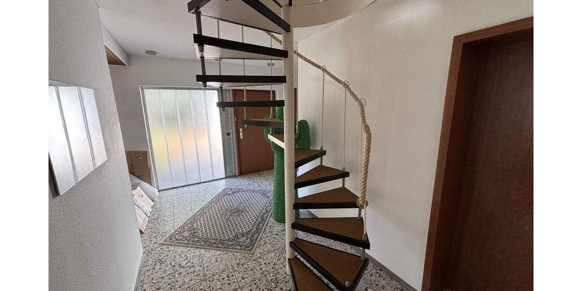 Einfamilienhaus Ronnenberg Weetzen - 7 Zimmer, 216 m&sup2;, 249.000&euro; | Angebot:25733409