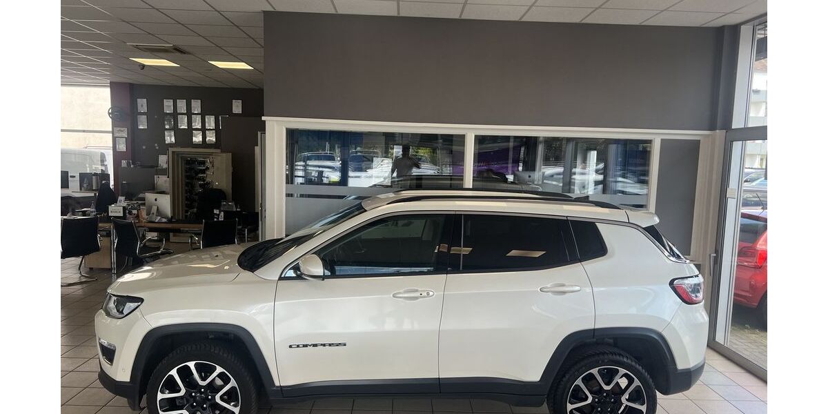 Jeep Compass 109.035 km 15.990 &euro; Hannover 30419
