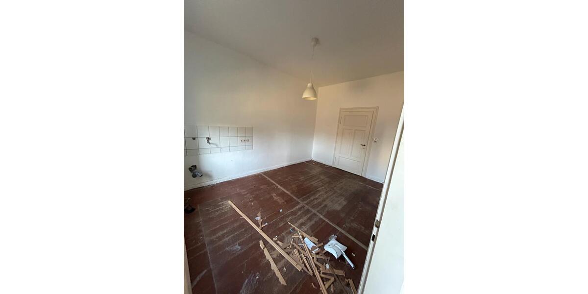 Bauernhaus, Landhaus Bad Nenndorf - 8 Zimmer, 360 m&sup2;, 280.000&euro; | Angebot:27131246
