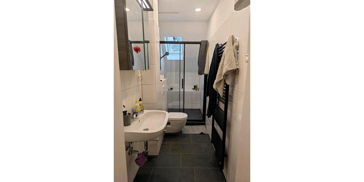 Dachgeschoßwohnung Hannover Vahrenwald-List - 2 Zimmer, 67 m&sup2;, 275.000&euro; | Angebot:27489382