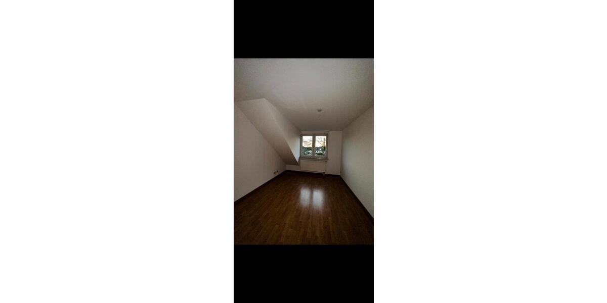 Dachgeschoßwohnung Hannover Herrenhausen-Stöcken - 2 Zimmer, 50 m&sup2;, 149.000&euro; | Angebot:26951568