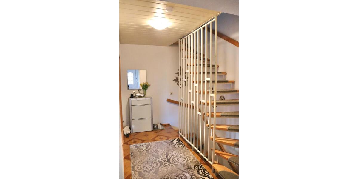 Reihenhaus Laatzen - 7 Zimmer, 193 m&sup2;, 595.000&euro; | Angebot:24654957