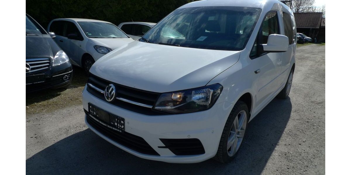 VW Caddy 121.000 km 13.990 &euro; Holtensen 30974