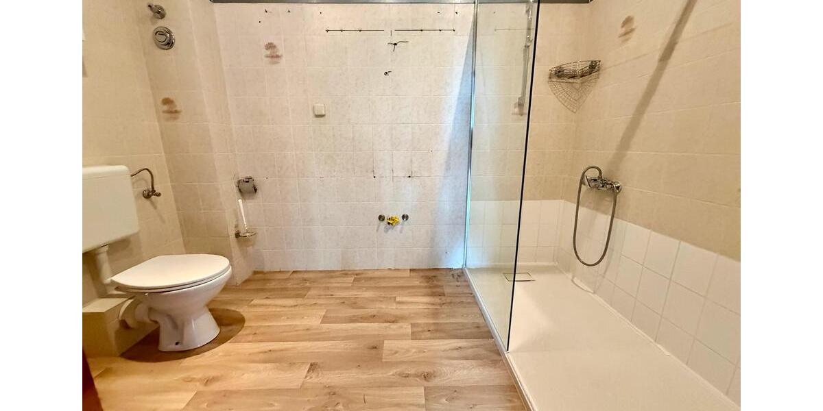 Erdgeschoßwohnung Bad Münder am Deister - 3 Zimmer, 77 m&sup2;, 179.000&euro; | Angebot:26934589