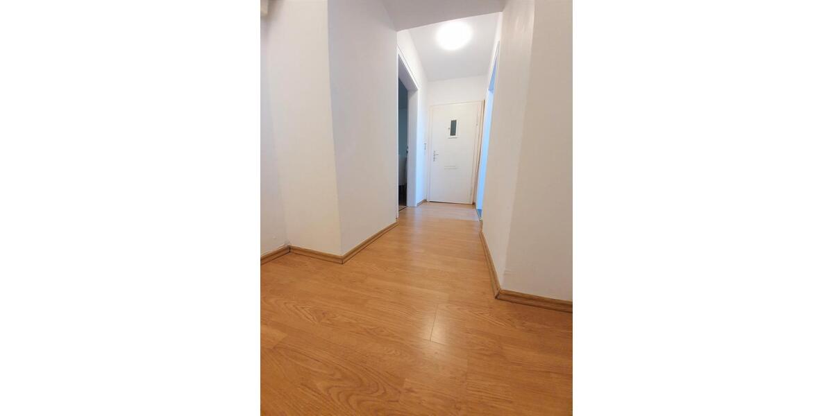Dachgeschoßwohnung Hannover Vahrenwald-List - 3 Zimmer, 55 m&sup2;, 214.000&euro; | Angebot:26038206