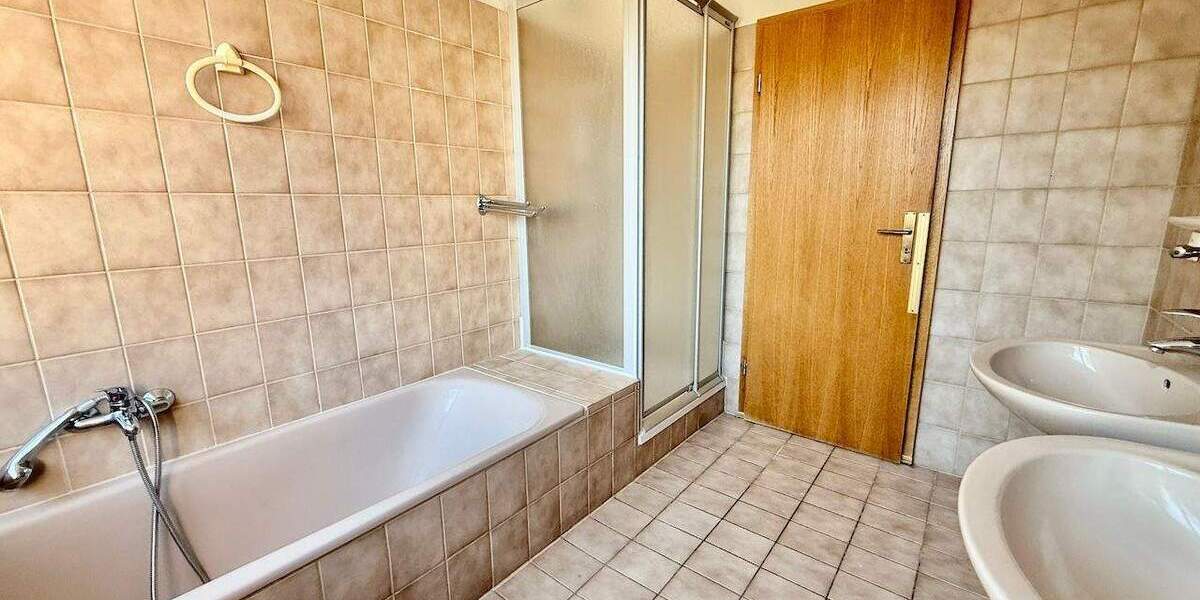 Etagenwohnung Neustadt am Rübenberge Neustadt - 3 Zimmer, 96 m&sup2;, 169.000&euro; | Angebot:25732798