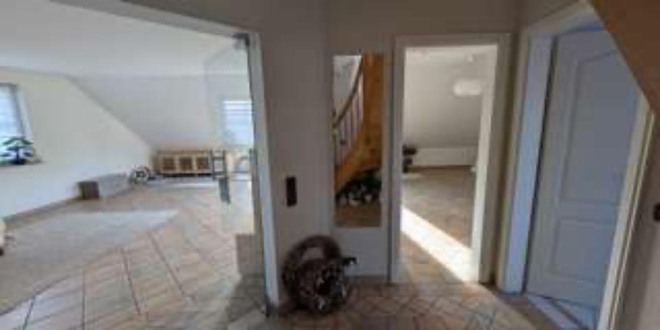 Etagenwohnung Langenhagen Engelbostel - 3.5 Zimmer, 120 m&sup2;, 1.180&euro; | Angebot:23991292