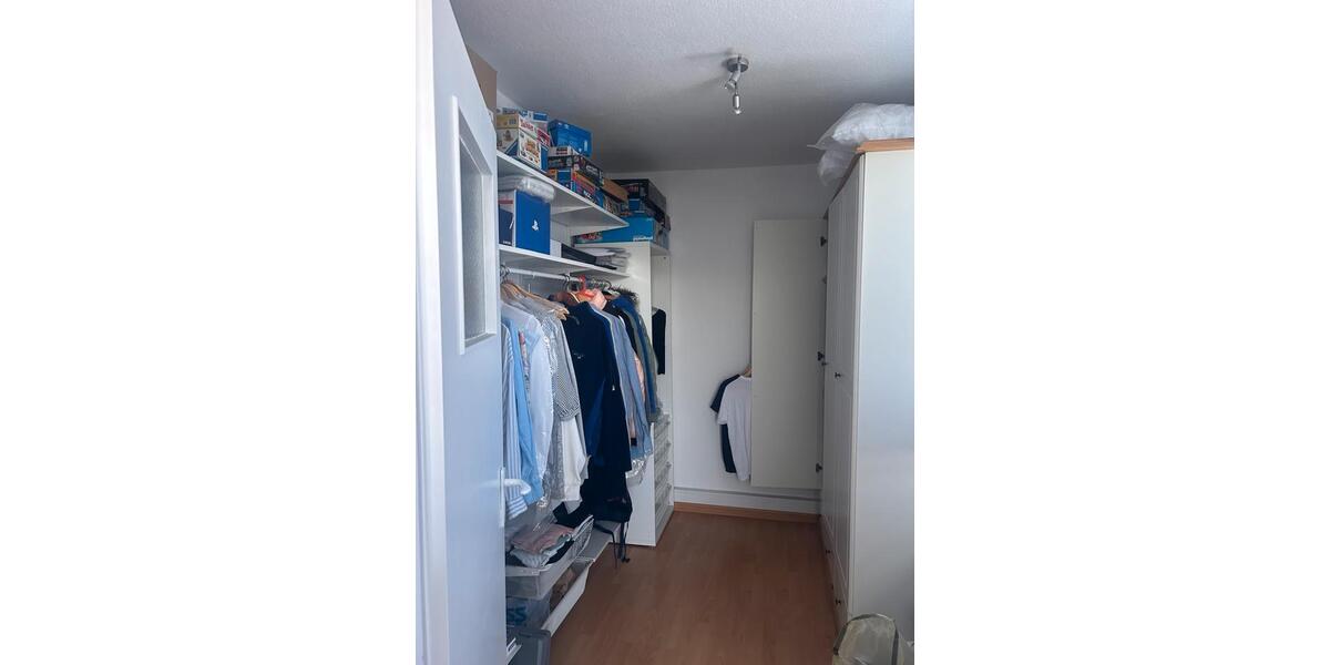 Etagenwohnung Isernhagen - 4 Zimmer, 71 m&sup2;, 170.000&euro; | Angebot:25858415