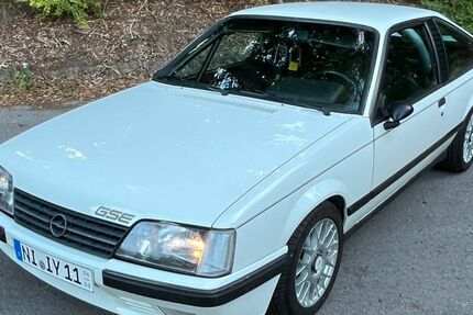Opel Monza 150.000 km 15.990 &euro; Rehburg-Loccum 31547