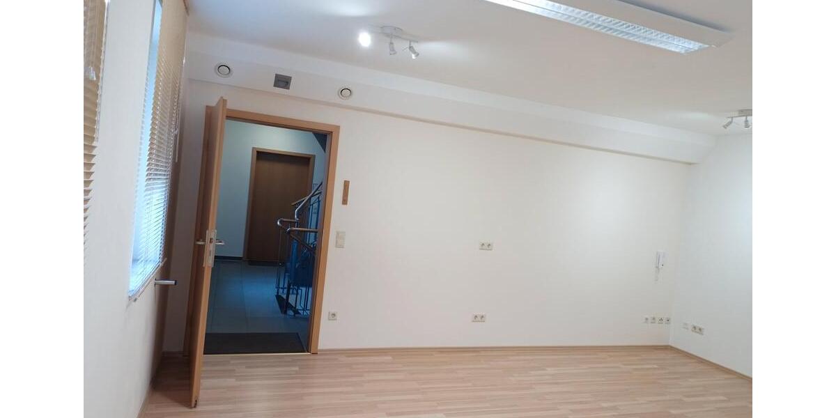Gewerbeobjekt Seelze - 340&euro; | Angebot:26486272