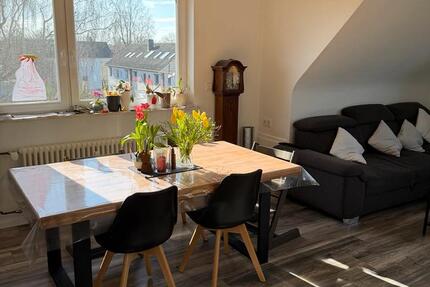 Wohnung Langenhagen Engelbostel - 4 Zimmer, 135 m&sup2;, 1.990&euro; | Angebot:25861478