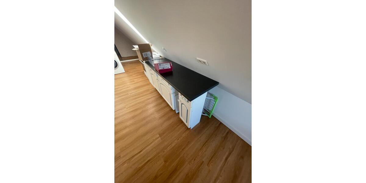 Dachgeschoßwohnung Bad Münder am Deister - 2 Zimmer, 75 m&sup2;, 750&euro; | Angebot:25323068