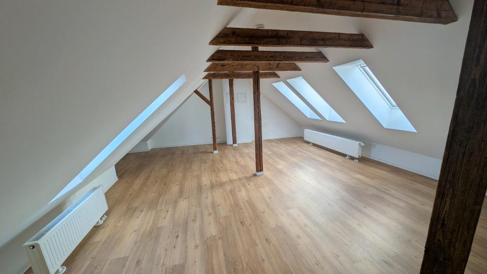 Maisonettenwohnung Hannover Buchholz-Kleefeld - 4 Zimmer, 127 m&sup2;, 1.498&euro; | Angebot:26423543