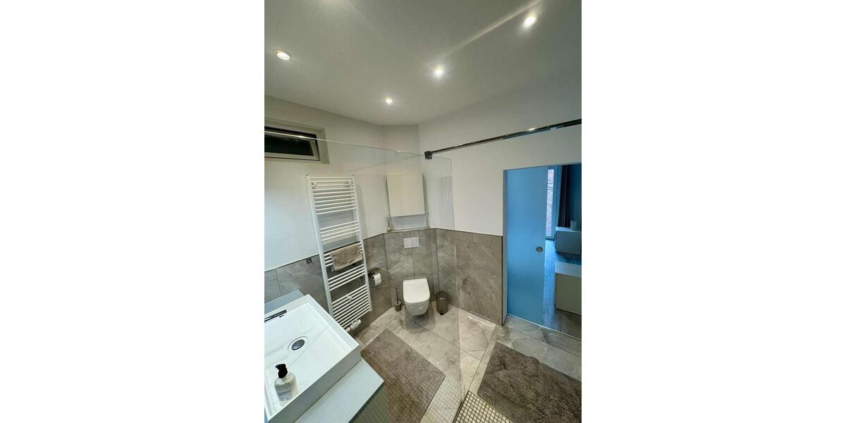 Etagenwohnung Hannover Vahrenwald-List - 3 Zimmer, 70 m&sup2;, 1.355&euro; | Angebot:26634308