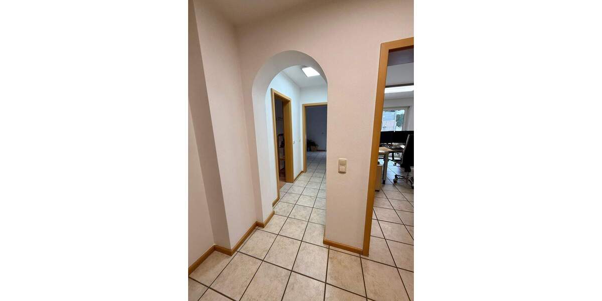 Mehrfamilienhaus, Wohnhaus Neustadt am Rübenberge Suttorf - 7 Zimmer, 180 m&sup2;, 430.000&euro; | Angebot:25699580