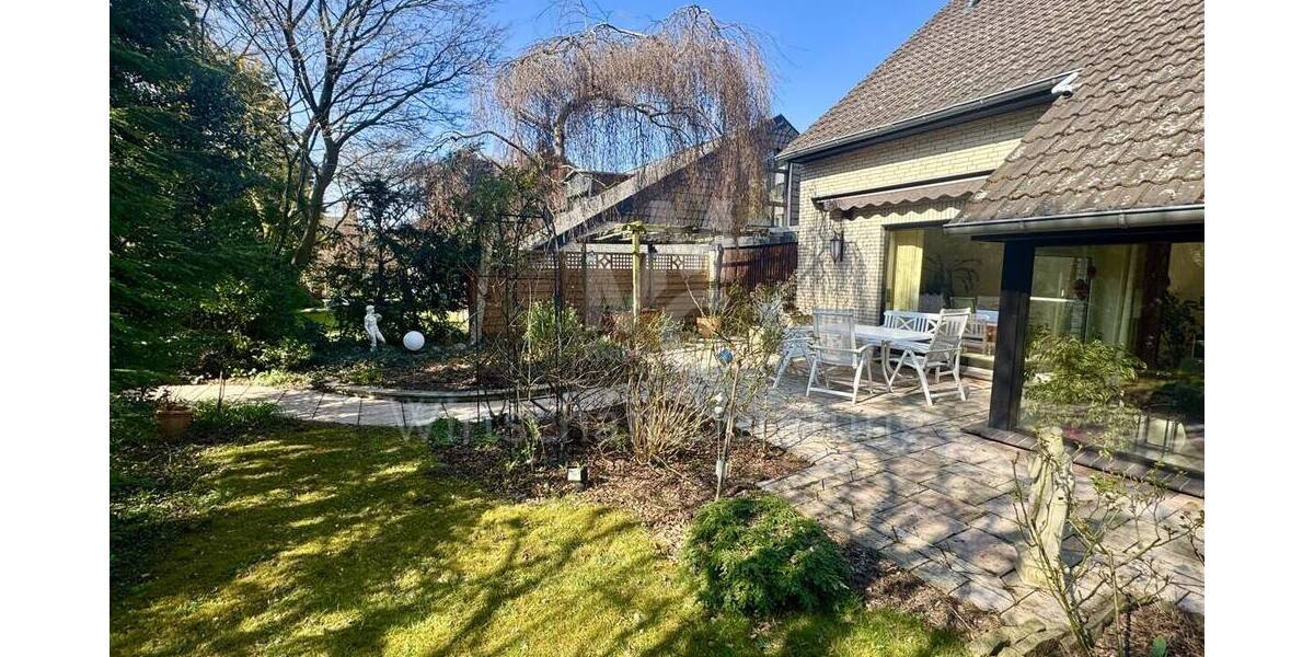 Einfamilienhaus Isernhagen / Altwarmbüchen Altwarmbüchen - 6 Zimmer, 151 m&sup2;, 649.000&euro; | Angebot:26029239