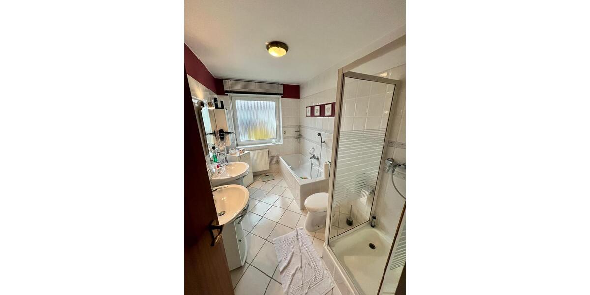 Reihenhaus Wunstorf - 6 Zimmer, 144 m&sup2;, 285.000&euro; | Angebot:26957527