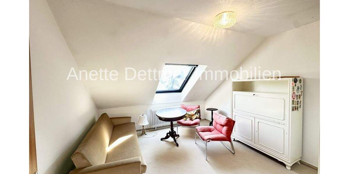 Doppelhaushälfte Burgwedel / Großburgwedel Großburgwedel - 8 Zimmer, 221 m&sup2;, 499.000&euro; | Angebot:25695309