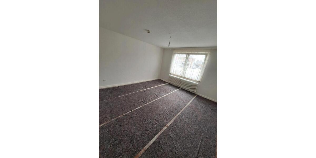 Hochparterre Garbsen Berenbostel - 3 Zimmer, 88 m&sup2;, 930&euro; | Angebot:25811841