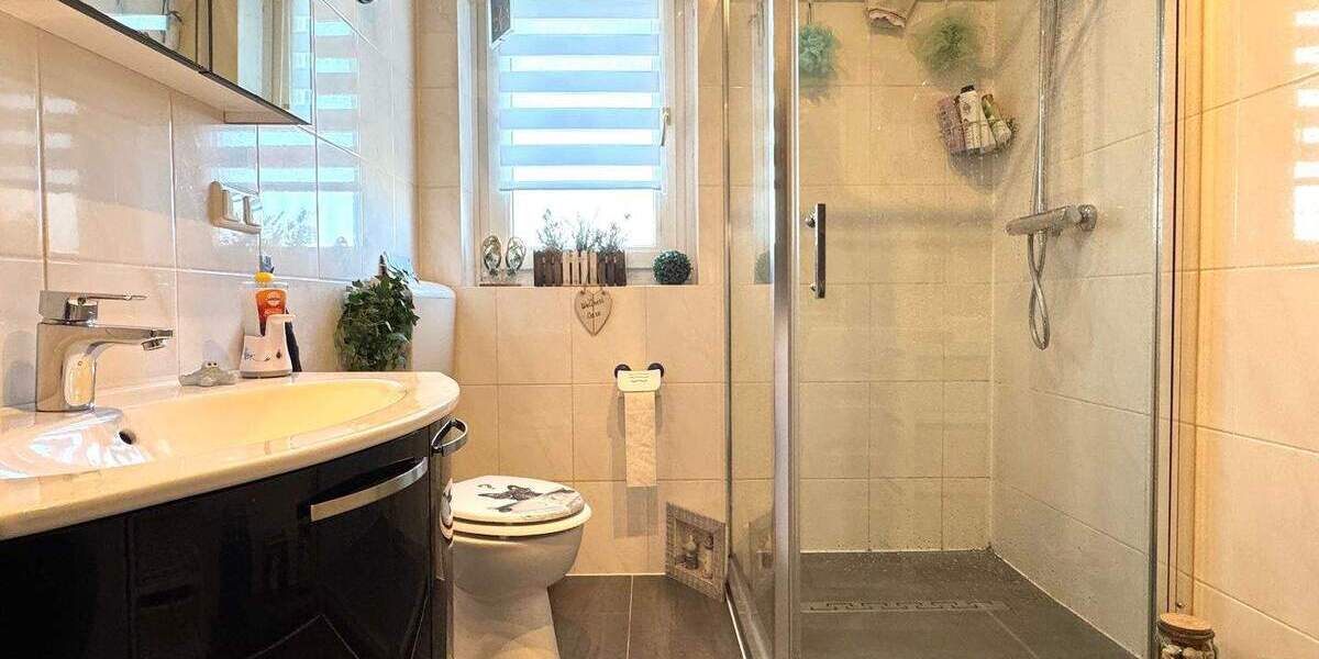 Mehrfamilienhaus, Wohnhaus Wunstorf - 9 Zimmer, 228 m&sup2;, 430.000&euro; | Angebot:25746331