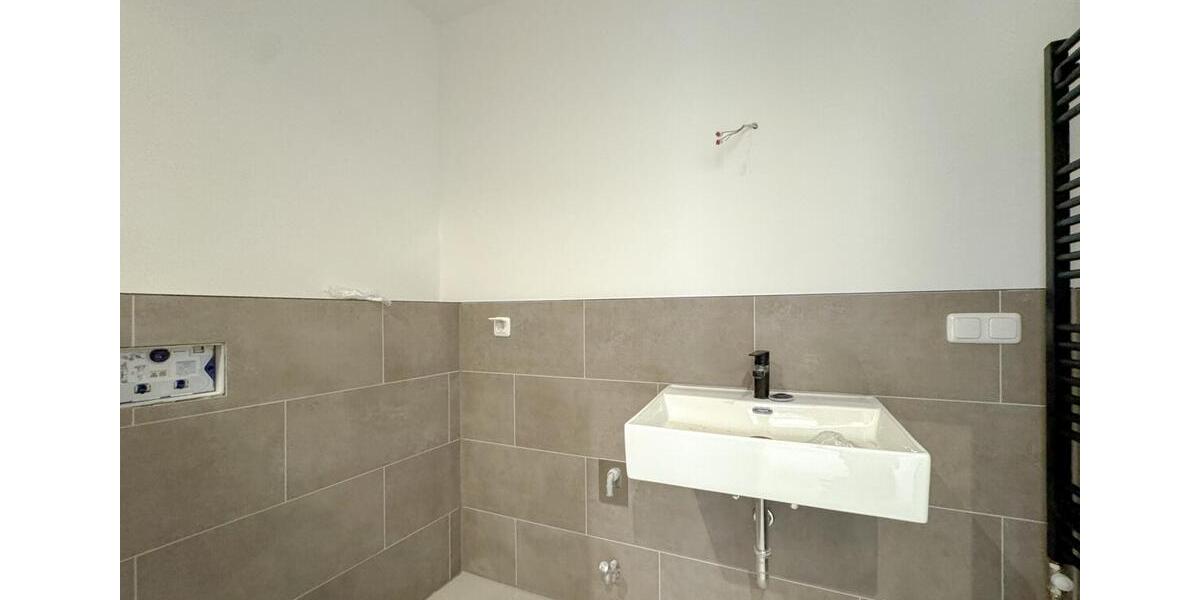 Etagenwohnung Sarstedt - 3 Zimmer, 65 m&sup2;, 910&euro; | Angebot:23544176