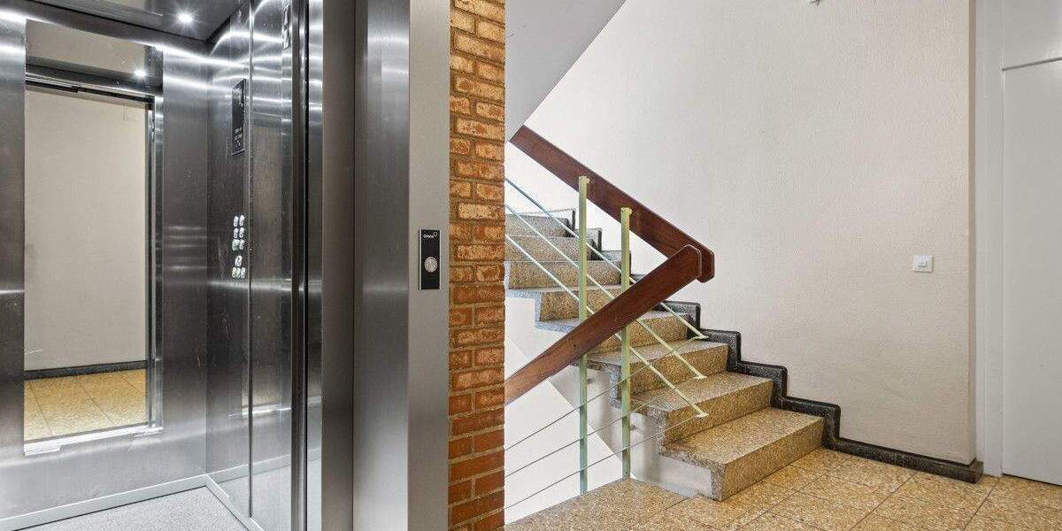 Etagenwohnung Hannover / Anderten Anderten - 4 Zimmer, 175 m&sup2;, 395.000&euro; | Angebot:25671322