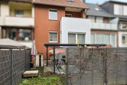 Haus Langenhagen Brink - 7 Zimmer, 135 m&sup2;, 355.000&euro; | Angebot:23662294