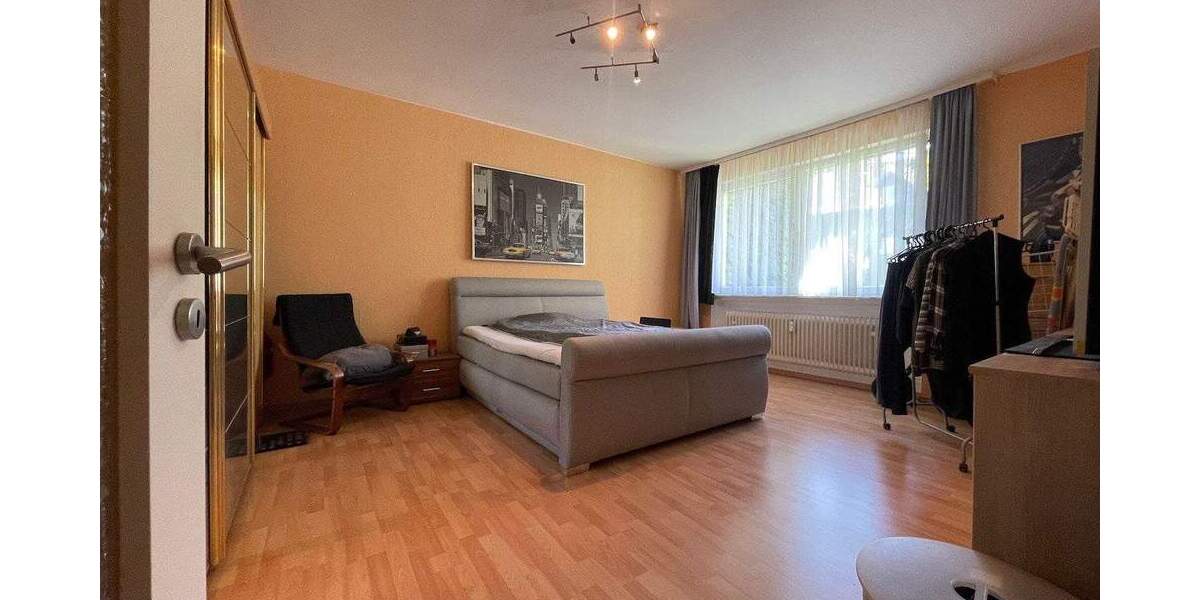 Etagenwohnung Hannover Oststadt - 3 Zimmer, 96 m&sup2;, 299.000&euro; | Angebot:25743929