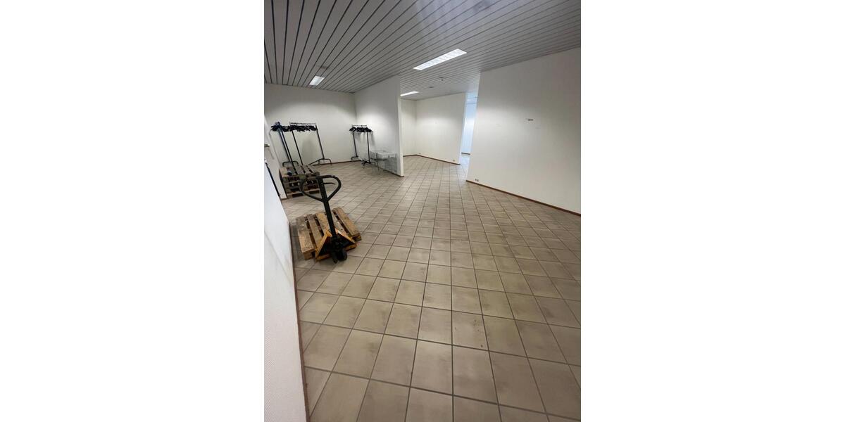 Gewerbeobjekt Langenhagen Engelbostel - 646&euro; | Angebot:24613490