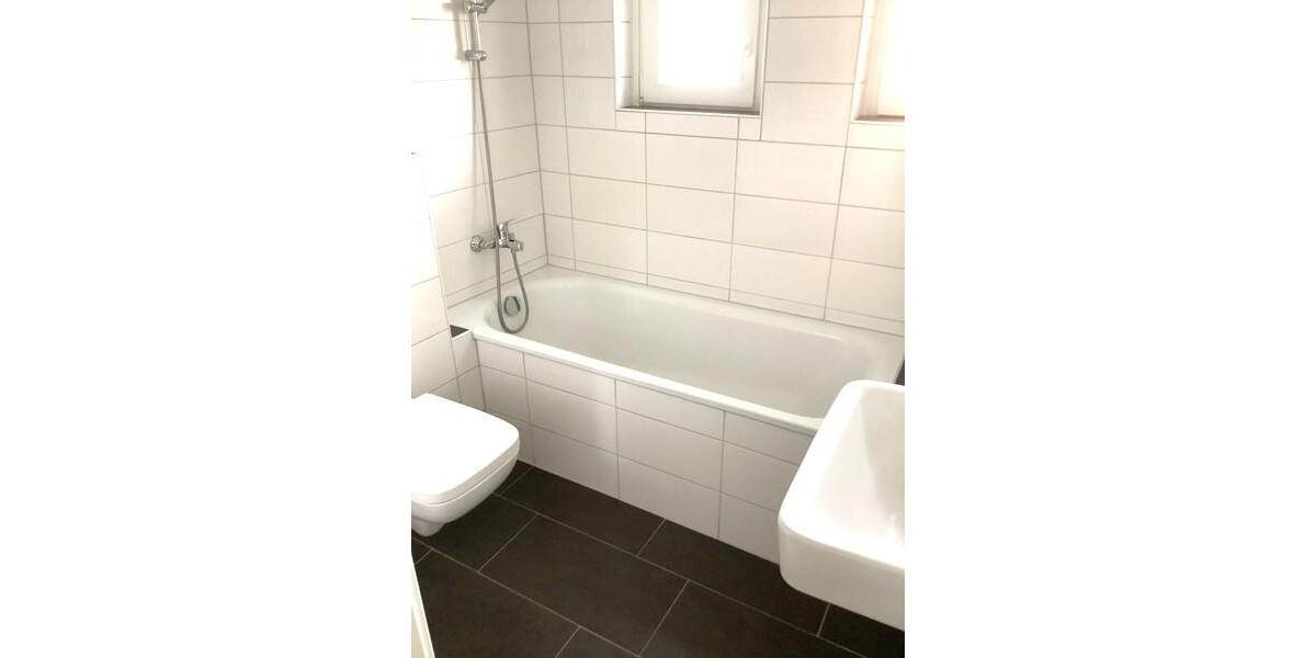 Etagenwohnung Hannover Herrenhausen-Stöcken - 4 Zimmer, 84 m&sup2;, 887&euro; | Angebot:26377151