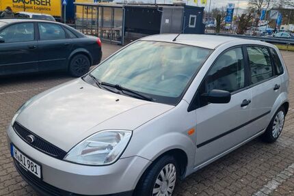 Ford Fiesta 126.000 km 1.999 &euro; Hannover 30449