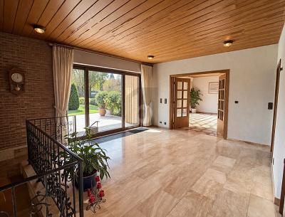 ATTRAKTIV MIT POTENZIAL AUF GROßEM GRUNDSTÜCK - Einfamilienhaus Lehrte | Angebot:26585128
