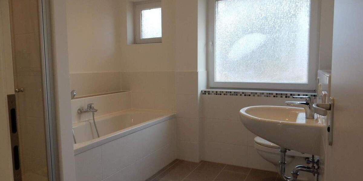 Einfamilienhaus Langenhagen Alt-Langenhagen - 9 Zimmer, 220 m&sup2;, 678.500&euro; | Angebot:25797677