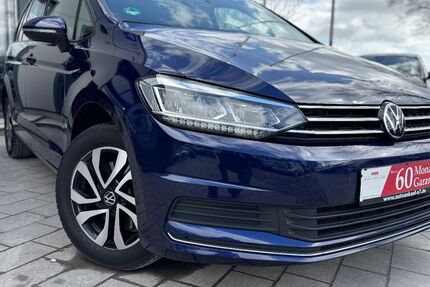 VW Touran 71.228 km 26.999 &euro; Isernhagen OT Altwarmbüchen bei Hannover A2/A7 30916