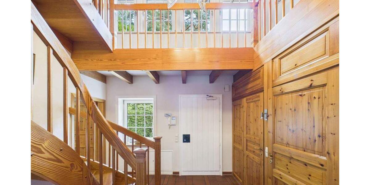 Einfamilienhaus Wedemark Bissendorf - 9 Zimmer, 348 m&sup2;, 1.250.000&euro; | Angebot:25777845