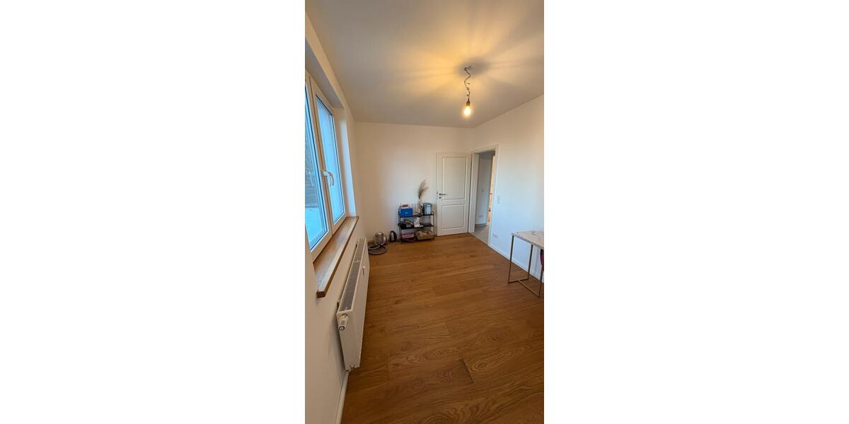 Erdgeschoßwohnung Wennigsen (Deister) - 3 Zimmer, 83 m&sup2;, 1.350&euro; | Angebot:24793513