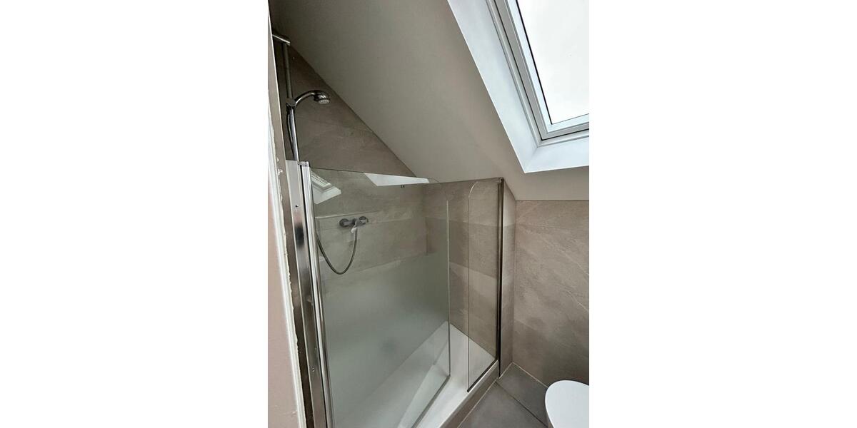 Einfamilienhaus Ronnenberg - 6 Zimmer, 200 m&sup2;, 2.600&euro; | Angebot:26653263