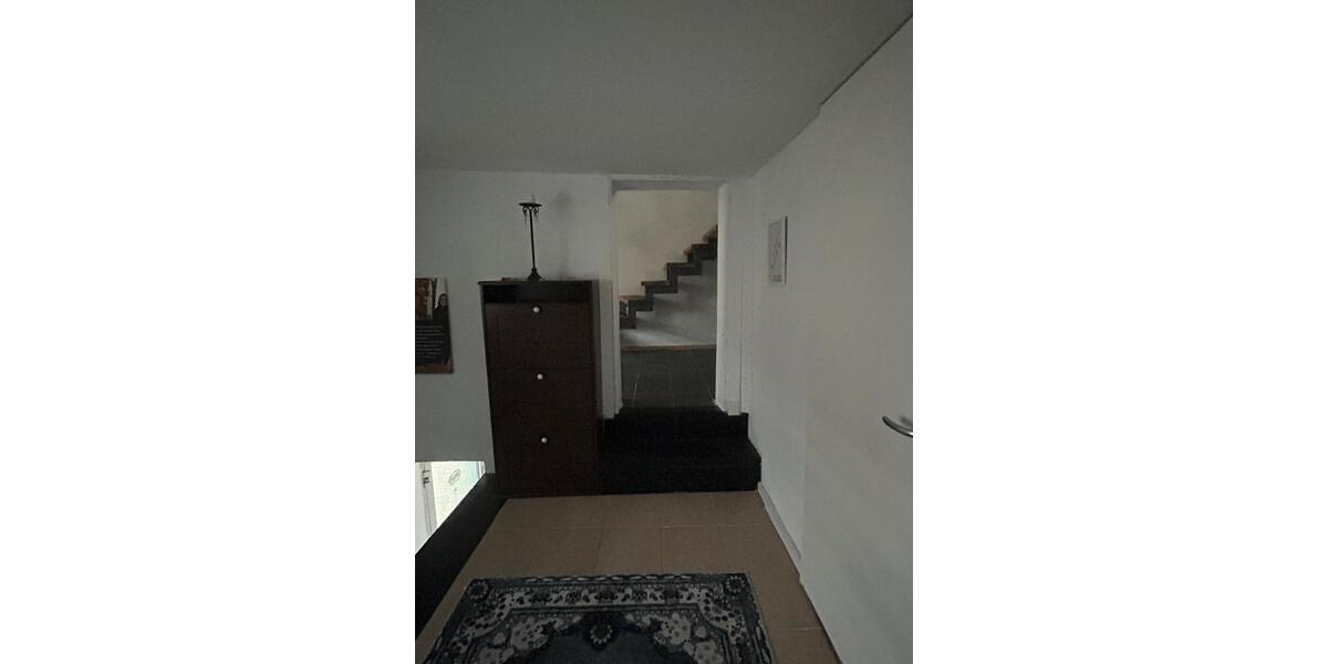 Einfamilienhaus Lauenau - 5 Zimmer, 200 m&sup2;, 1.400&euro; | Angebot:26422532
